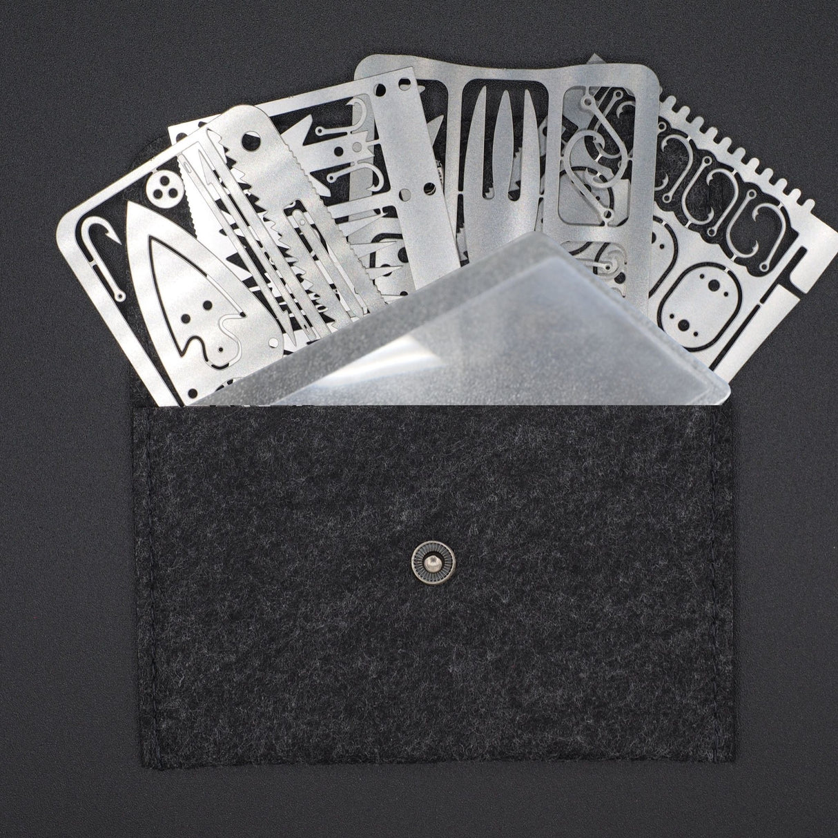 Lightweight Survival Toolkit & Magnifing Fire Starter